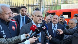 Adana Valisi Köşger: “Yangın başka yere sirayet etmesi önlenecek şekilde çevrelenmiş durumda”