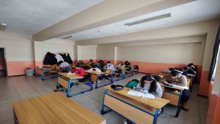 Ağrıda üniversite hazırlık kampına öğrencilerden yoğun ilgi