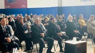 Ailede İletişim” konulu konferans düzenlendi