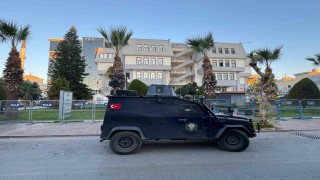 Akdeniz Belediyesinde kayyum göreve başladı