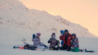 Akdenizin incisi Davraz, günlük 10 bin ziyaretçiyle tarihi rekor kırıyor