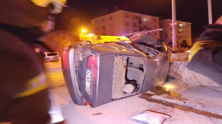 Akşehirde otomobil takla attı: 1i ağır 5 yaralı