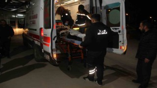 Alacak verecek kavgasında sırtından bıçaklandı