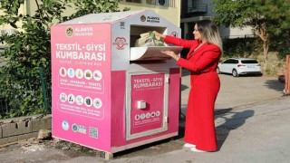 Alanyada tekstil atıkları giysi kumbarasıyla geri dönüştürülüyor