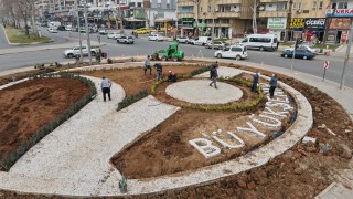 Alparslan Türkeş Bulvarı’ndaki Kavşak Yenileniyor