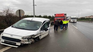 Arızalanan otomobil zincirleme kazaya sebep oldu: 1 yaralı