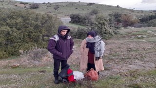 Ayvacıkta 2 kaçak göçmen yakalandı