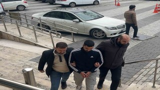 Baba ve 6 yaşındaki kızına çarpan sürücü tutuklandı