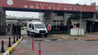 Bağcılarda öldürülen 12 yaşındaki kızın cenazesi Adli Tıp Kurumundan alındı