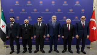 Bakan Fidan: Suriyedeki tüm dini, etnik, mezhepsel grupların artık kucaklaşma zamanı gelmiştir
