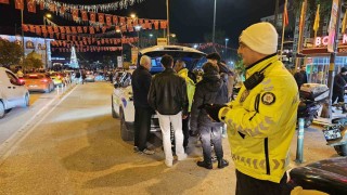 Balıkesirin ilk trafik cezası ehliyetsiz sürücüye kesildi