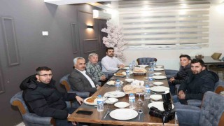 Başkan Çelebi, çalışan gazetecileri unutmadı