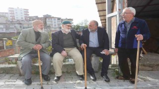 Başkan Sandıkçı: Emekli vatandaşlarımızın her zaman yanındayız