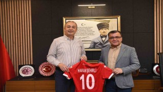 Başkan Şehirliden Balıkesirspora destek
