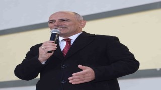 Başkan Söğütten gençlere: Kendinize güvenin, okuyun