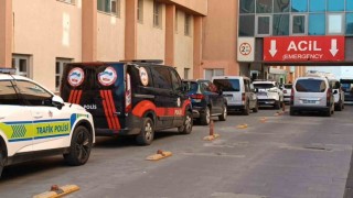 Batmanda okul servisi ile otomobil çarpıştı: 17si öğrenci 20 yaralı