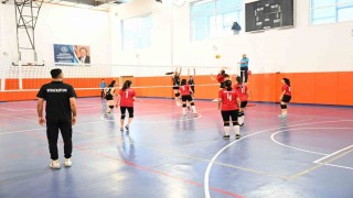 Battalgazi Yıldız Kızlar Voleybol Takımı, 3-0 galip