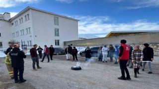 Bayburt Gençlik Merkezi personellerine “Afet Farkındalık Eğitimi” verildi
