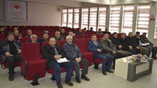 Bayburtta canlı hayvan nakli yapan nakil aracı sürücülerine ve bakıcılarına eğitim verildi