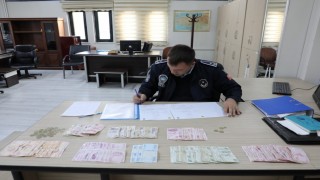 Bayburtta zabıtadan dilenci operasyonu