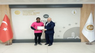 Benin Cumhuriyeti uyruklu öğrenci Kütahyada Müslüman oldu