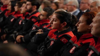 Beylikdüzü Nefes Arama Kurtarma Ekipleri akreditasyon sertikalarını aldı