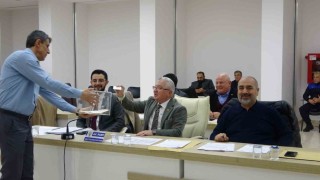 Bilecik Belediye Meclisi yeni yılın ilk seçimi yaptı