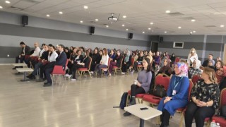 Bilinçli Ellerde Sağlıklı Nesiller sempozyumu yapıldı