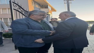 Binali Yıldırımdan yangında hayatını kaybeden 8 kişilik ailenin yakınlarına taziye ziyareti