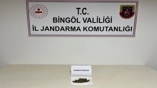 Bingölde haklarında arama kararı bulunan 2 kişi yakalandı