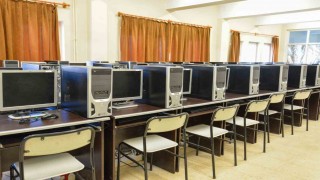 BŞEÜnin bilgisayar laboratuvarları yenilendi