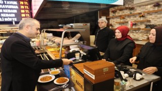 Bu tesiste etli yemekler 80, çorbalar 30 TL