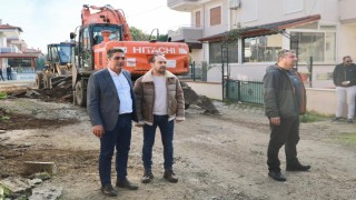 Burhaniye de kapsamlı yol yenilime çalışmaları başladı