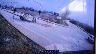 Bursada kaza yapan tır alev aldı: 1 ölü, 1 yaralı