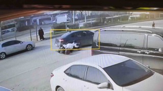 Bursada otomobil elektrikli bisikletle çarpıştı: 1 yaralı