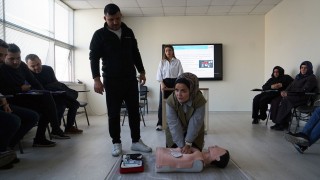 Büyükşehir Belediyesinden Personellere İlk Yardım Eğitimi