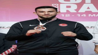 Büyükşehir sporcuları uluslararası arenada ter dökecek