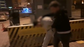Çaydanlıkla adam döven genç intihar etti