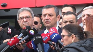 CHP Lideri Özelden Zafer Partisine ziyaret