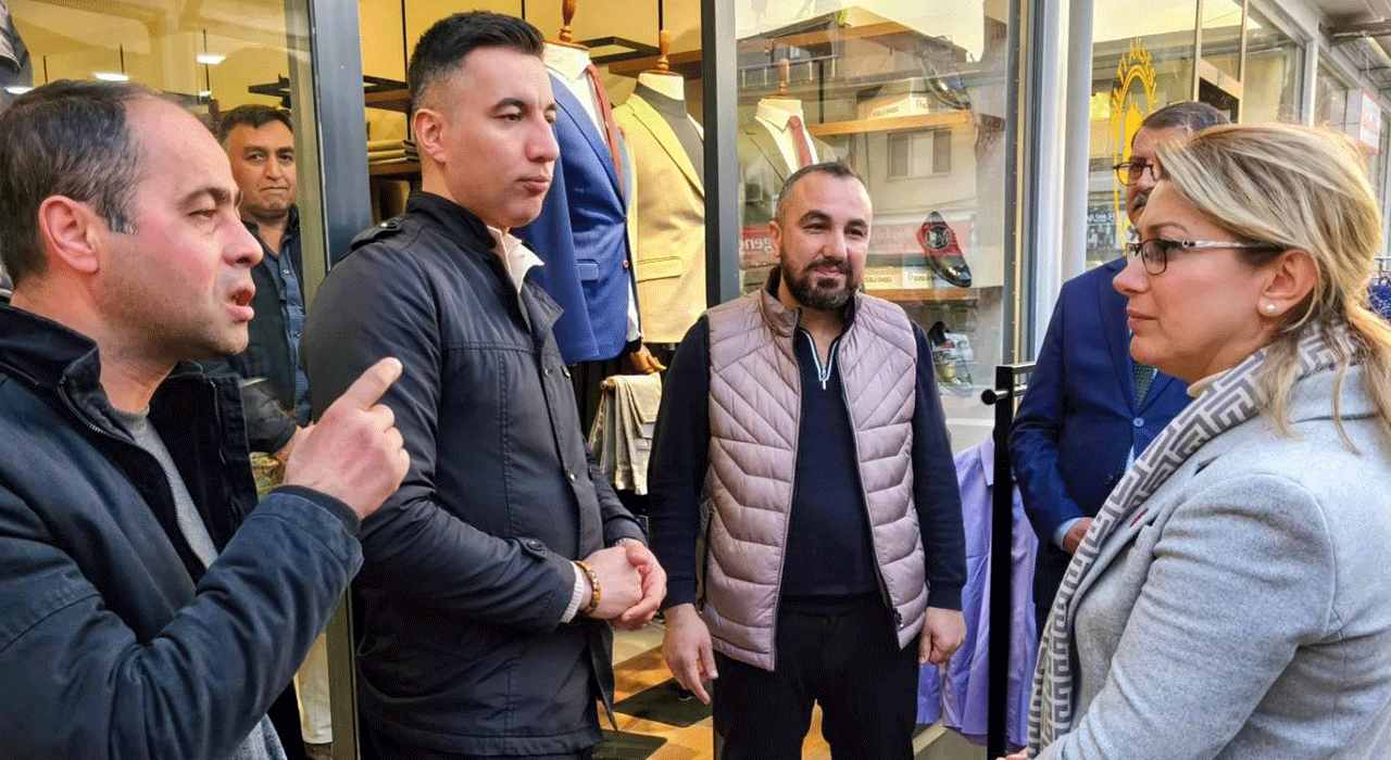 CHP’li Kaya: "Deprem Mağduru Esnaflarımızın Sorunları Bitmiyor"