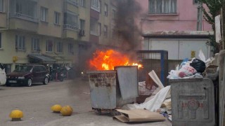 Çöpe atılan soba külü yangına sebep oldu