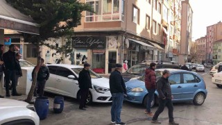 Çorluda iki araç çarpıştı, 1 kişi yaralandı: Kaza anı kamerada