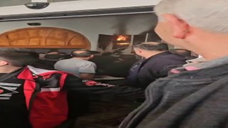 Cuma vakti camiide korkutan yangın