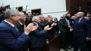 Cumhurbaşkanı Erdoğan: “Silahı aradan çıkaralım, terör duvarını yıkalım, 85 milyon olarak hep beraber birbirimize sıkıca sarılalım istiyoruz”