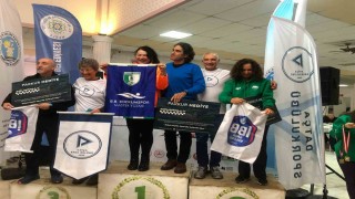 Datçada 19. Açık Kış Yüzme Maratonunda dereceye girenler ödüllendirildi