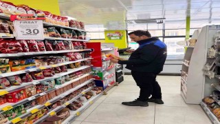 Demirözündeki marketlerde fiyat denetimleri yapıldı