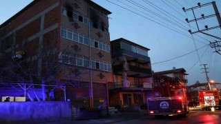 Denizlide evde çıkan yangında çocuklarını kurtaran anne hayatını kaybetti