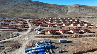 Deprem bölgesi Malatyada 2 ayda 60 afet konutu inşa edildi