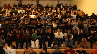 Diyarbakırda LGS öğrencilerine motivasyon ve eğitim semineri