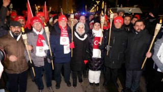 Dondurucu havada, Sarıkamış Şehitleri için yürüdüler